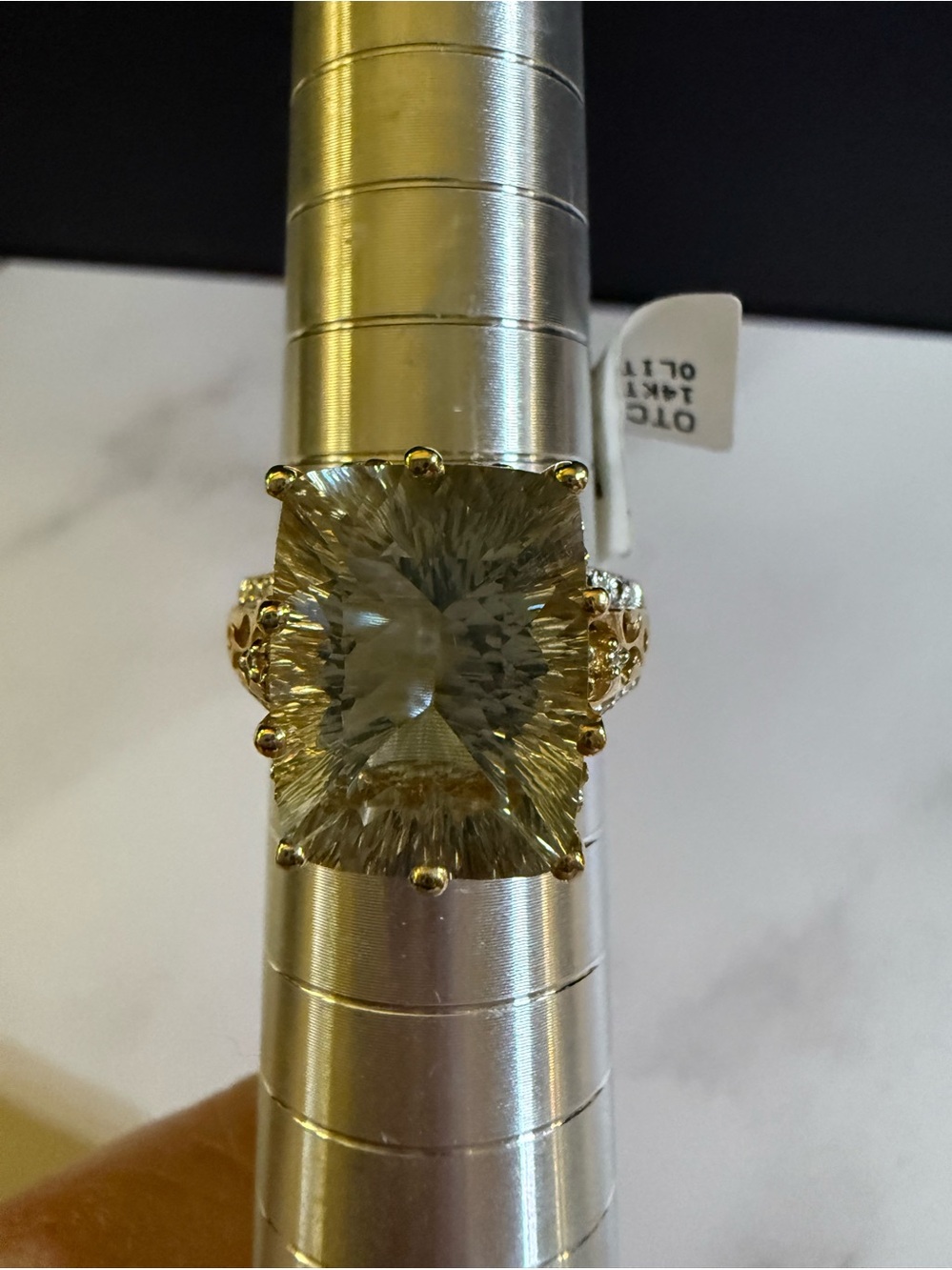 14K Yellow Gold 9.50 Ct Prasiolite Green Amethyst Diamond Accent Ring